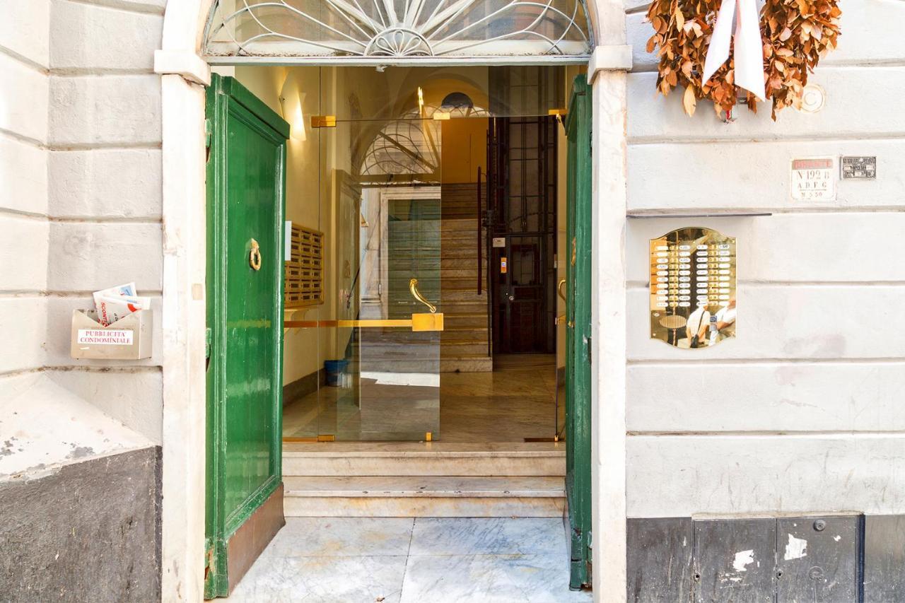 Ferienwohnung A Pochi Passi Da Piazza De Ferrari By Wonderful Italy Genua Exterior foto